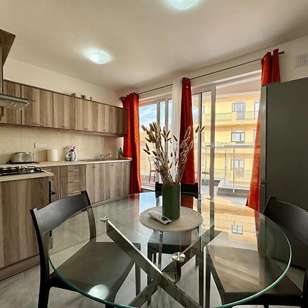 Mive-Delux Three Bedroom Apartment In Marsaskala Dış mekan fotoğraf