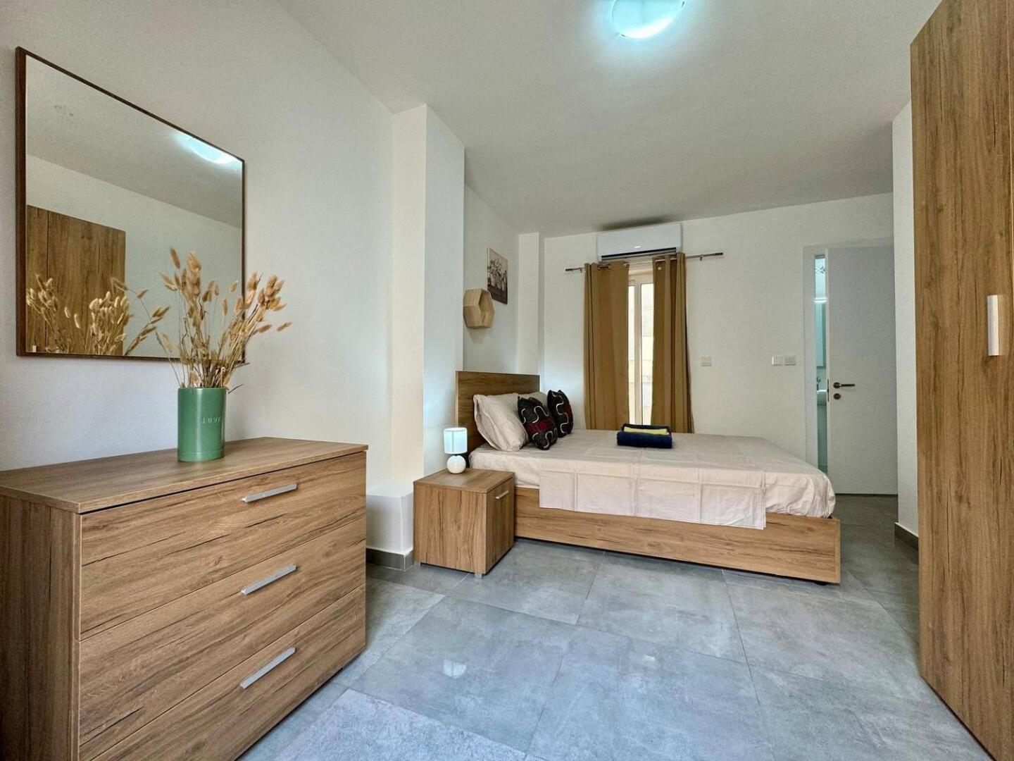 Mive-Delux Three Bedroom Apartment In Marsaskala Dış mekan fotoğraf